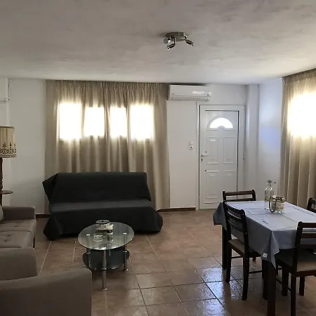 Filoxenia Αμάρυνθος